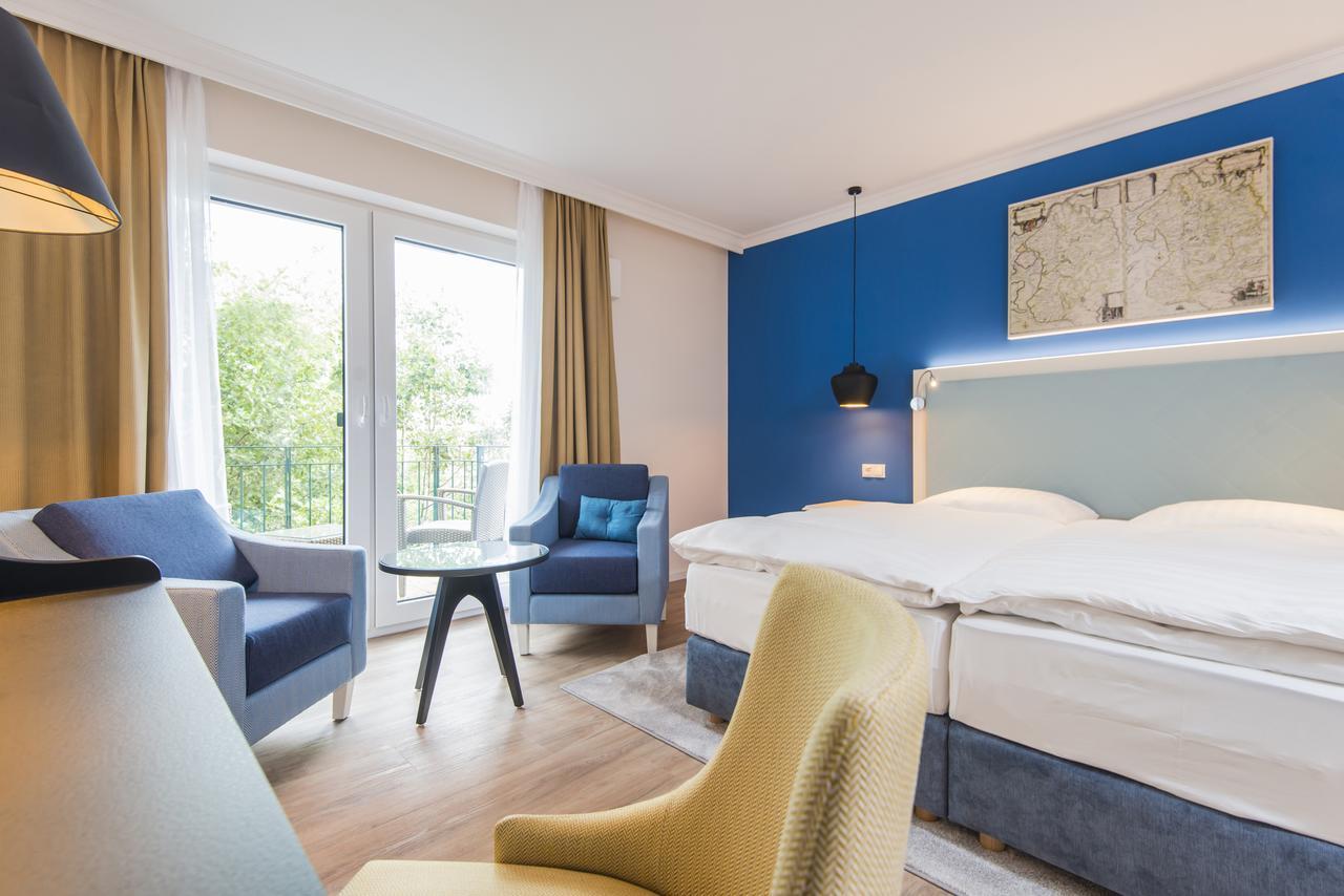 Boutique-Hotel Zur Alten Post Büsum Екстериор снимка