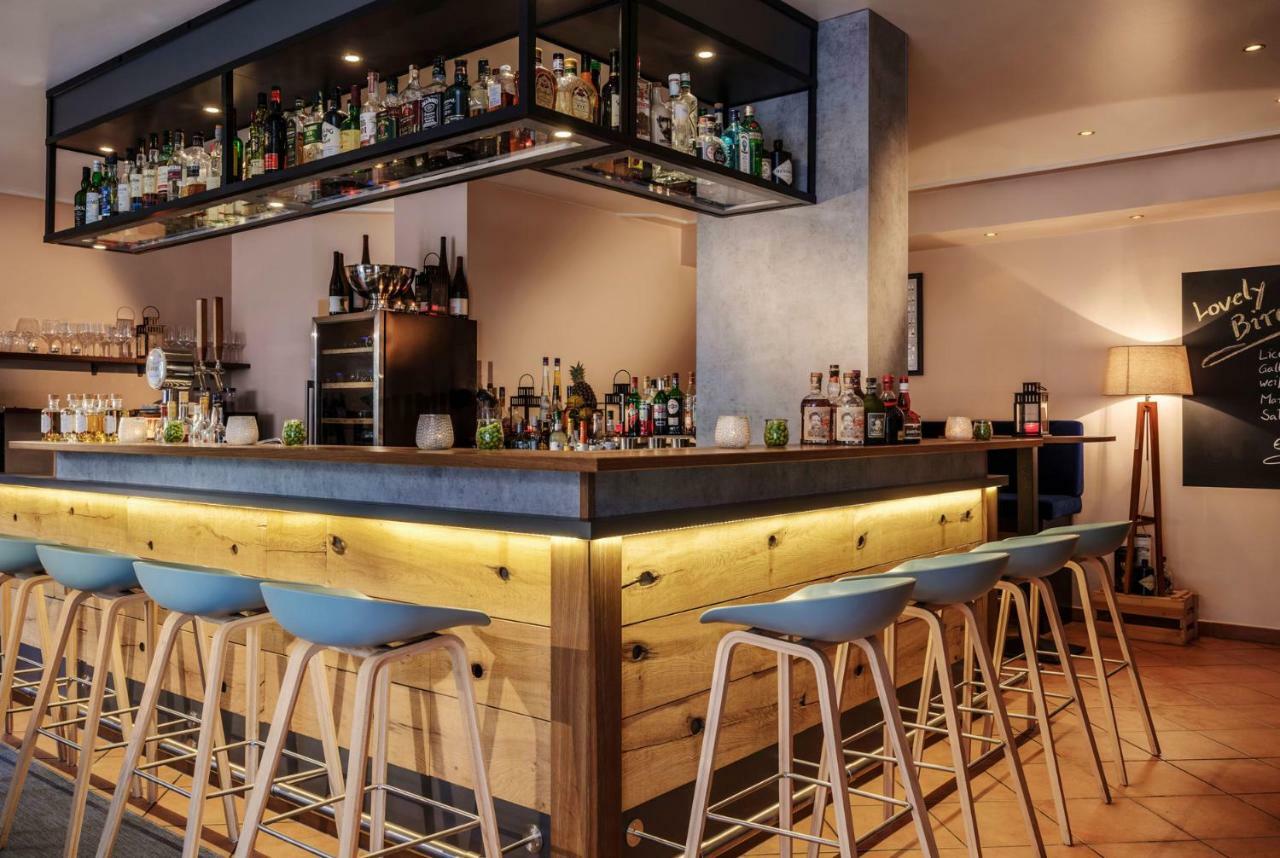 Boutique-Hotel Zur Alten Post Büsum Екстериор снимка